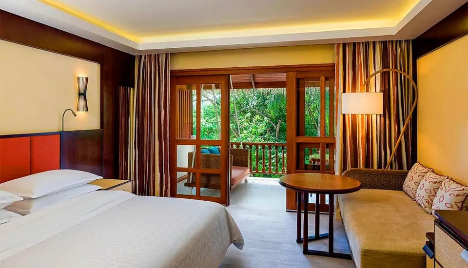 هتل شرايتون فول مون مالديو